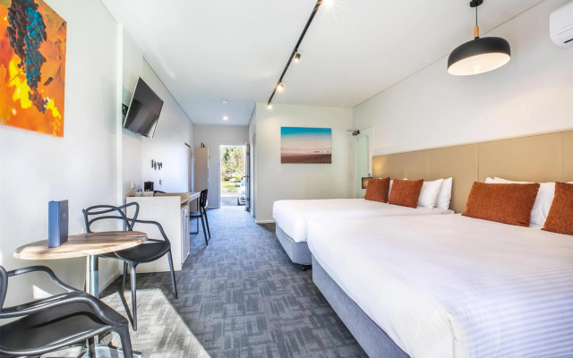 Nightcap at York on Lilydale – Guest Rooms – Melbourne