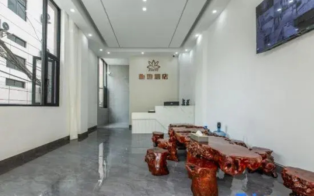 Dali Zhiye Intelligent Film and Television Hotel