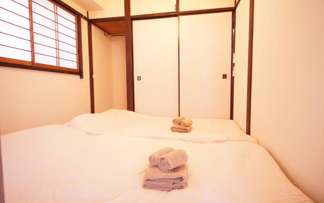 北新宿ウッドウォールステイ