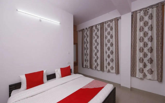 OYO 12695 Home Cosy 5BHK Himuda Sanjauli
