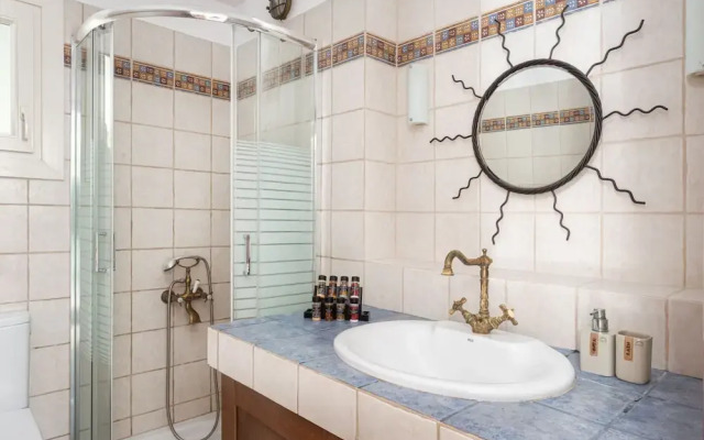 Villa Phos Paros