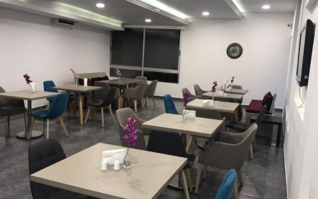 Byblostar Hotel