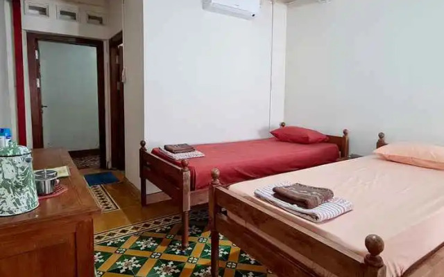 Omah Pitoe Guest House