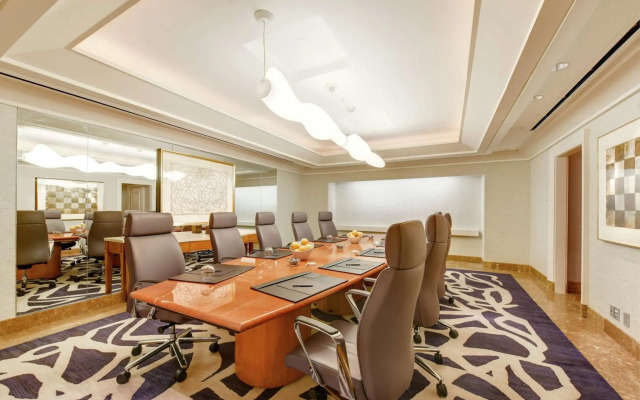 Hilton Los Angeles Airport