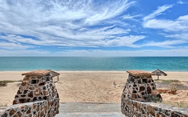 Paradise Villa 19 by Kivoya