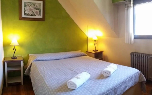 Cinerama Hostel