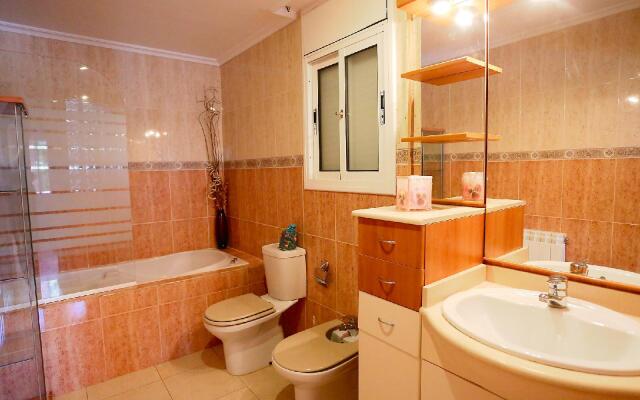 Leticia - Six Bedroom