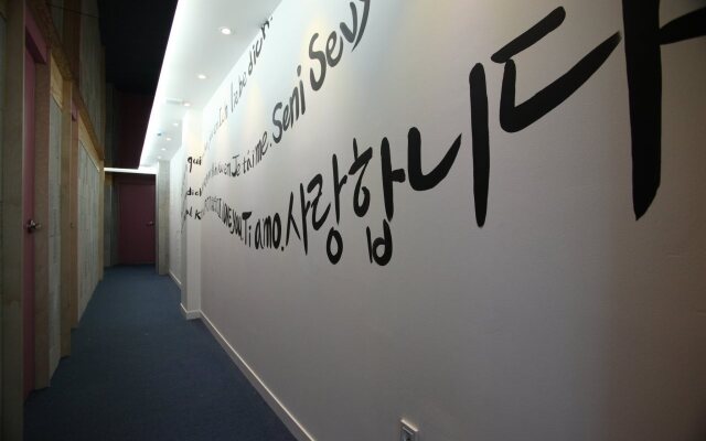 K Pop Residence Chungmuro (Myeongdong)