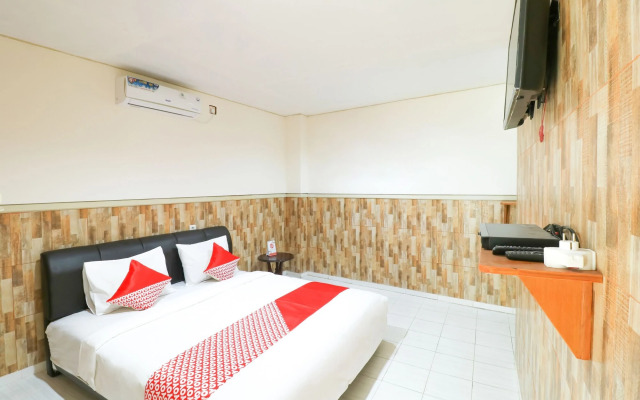 RedDoorz @ Teuku Umar