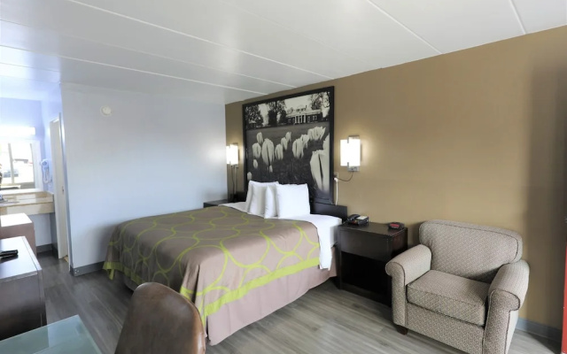 Super 8 By Wyndham Manassas