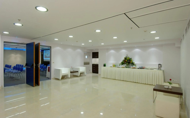 Atrion Hotel