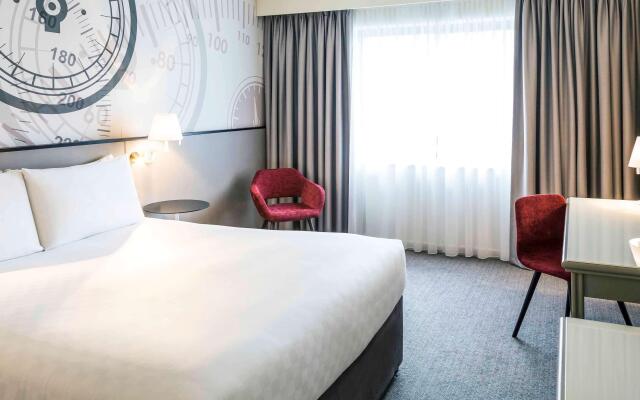 Mercure Dartford Brands Hatch Hotel & Spa