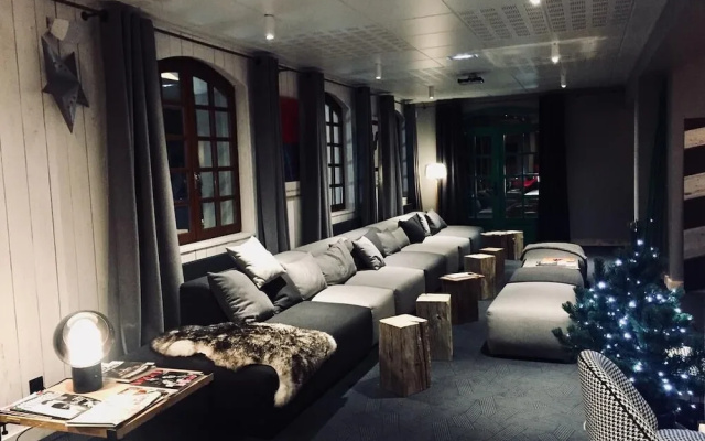 Hotel 16 - 150