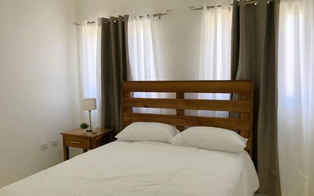 Beautiful apartment in thecity 25min from thebeach