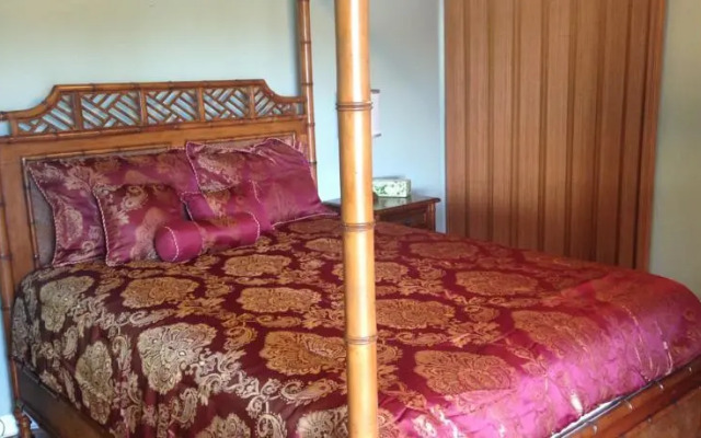 Marina Private Vacation Home