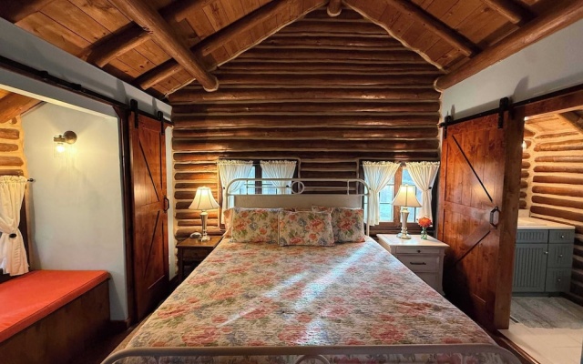 Log Cabin Retreat Two Cabins, One Stay