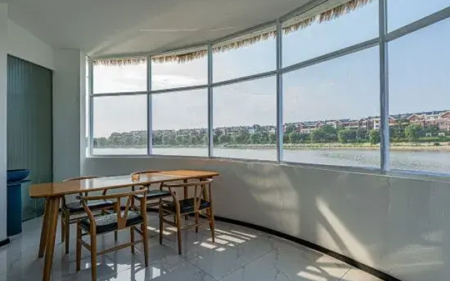 Shuishang Yijia Homestay
