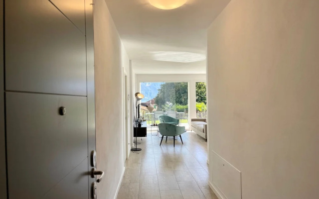 Modern House Apartment 1