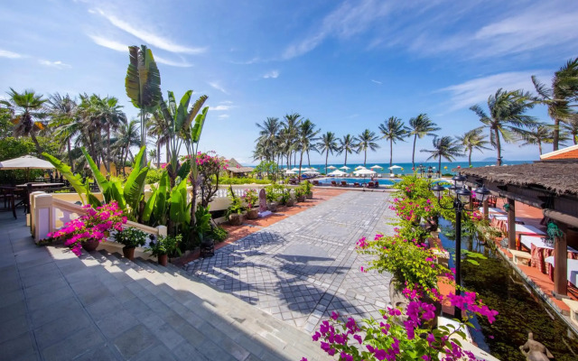Victoria Hoi An Beach Resort & Spa