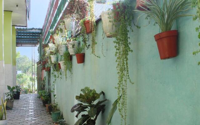 SPOT ON 91227 Al Bayt Syariah Guest House