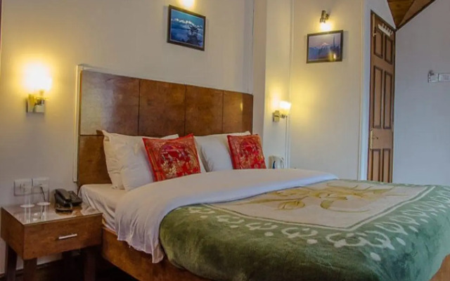 Hotel Shangri-La Regency
