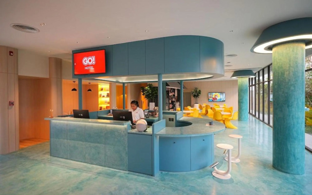 GO Hotel Sriracha at Central Si Racha