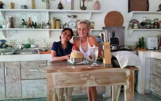 Shady Grove Healing Centre and Homestay