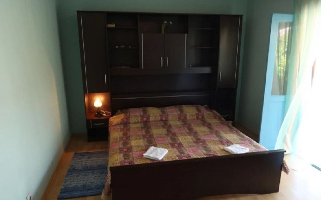 Brti - 250 m From Beach - A1 Plavi