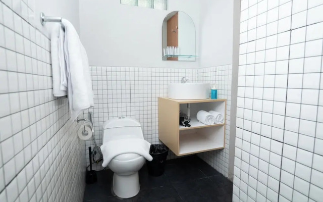 Studio 27 Sanur - Self Check-in