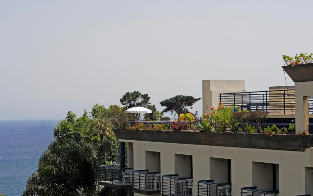 Terrace Mar