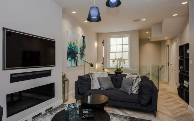 Stunning Deluxe 3BD House in Fitzrovia