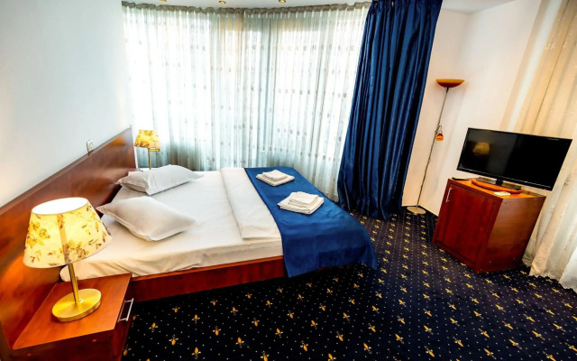Samaa Hotel