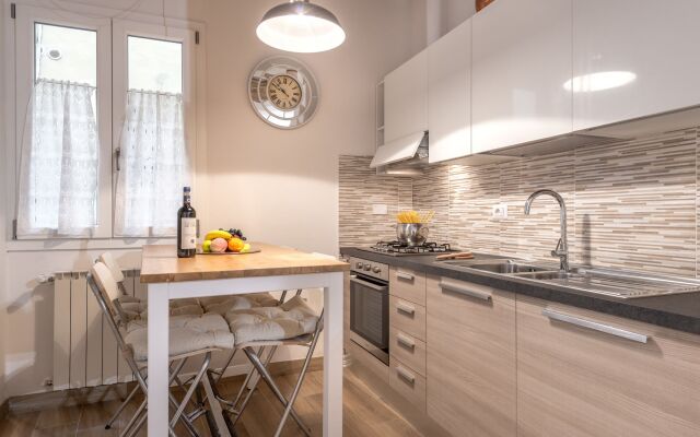 Santa Croce Place by Mmega