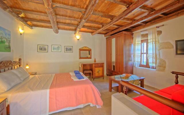 Villa Rodanthi by MediterraneanVillas