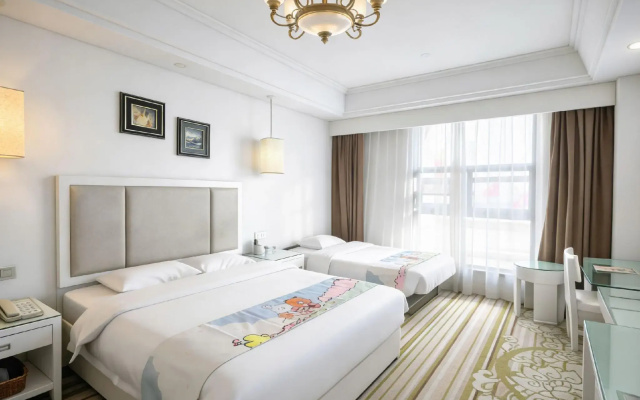 Xin A Dan Yuan Optics Valley International Hotel