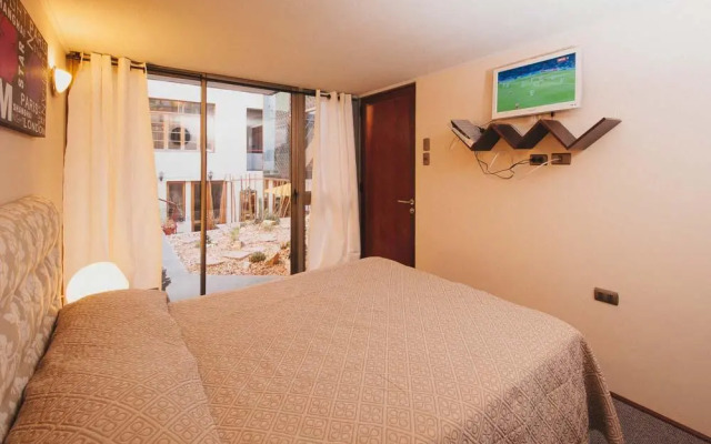 Hostal Bella 269