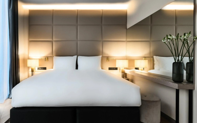 Crowne Plaza Warsaw - The HUB by IHG