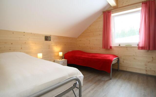 Magnificent Chalet in Hohentauern with bubble bath & Sauna