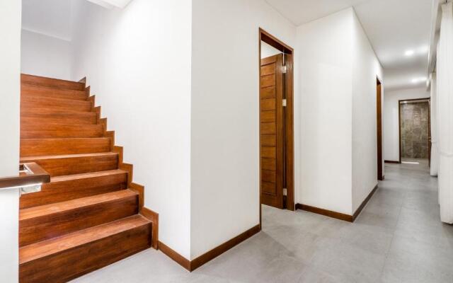 Om Cemagi Beach Villa