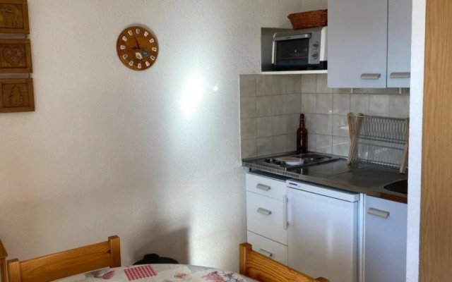 Les Mousquetons - Inh 31855