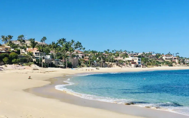 Modern 1-bedroom Apartment in Cabo San Lucas