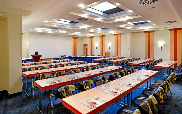 TOP Kongresshotel Europe