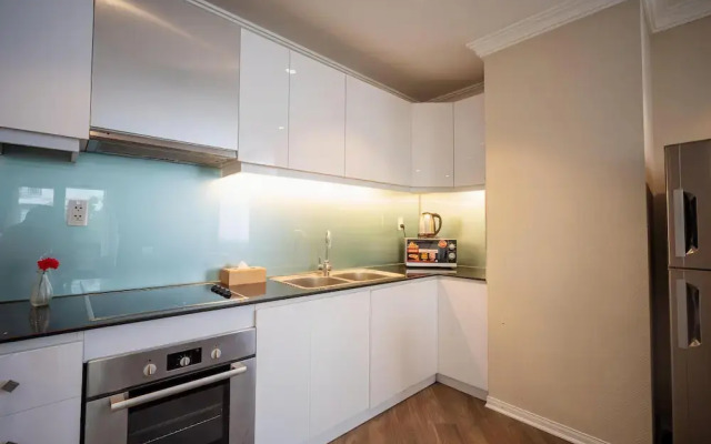 Skyline Tower - Service Apartments