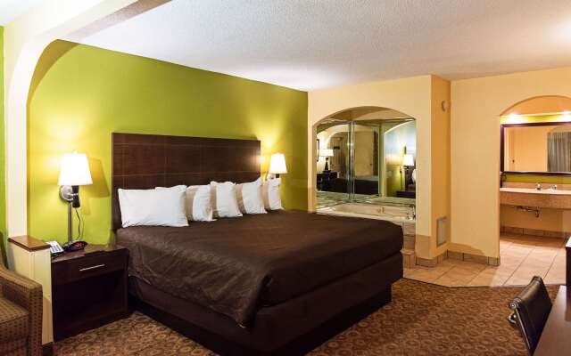 Rodeway Inn & Suites