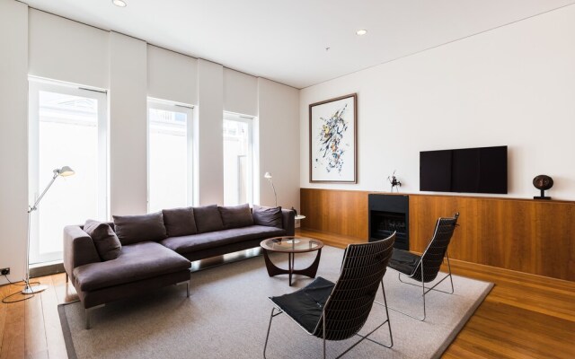 The Architect's Warehouse Apartment on Mouat Fremantle