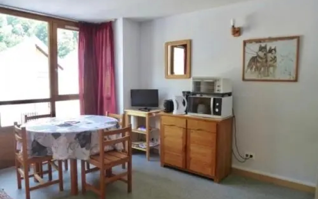 Apartment Studio cabine Avec Entree Independante Et Parking Couvert