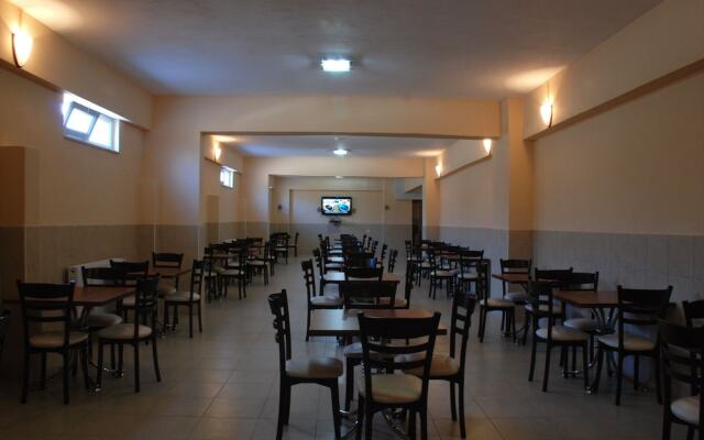 Ustundag Otel