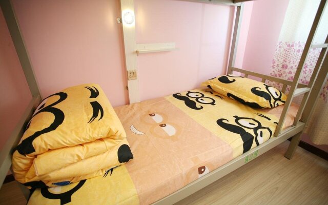 T5 Cloud Youth Hostel