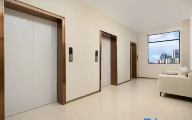 Qing Shiguang Hotel (Dongzhan Fengling Branch)