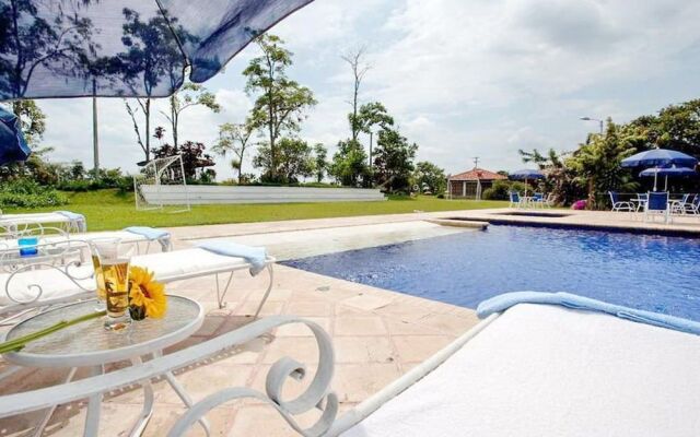 Hotel Campestre Los Girasoles